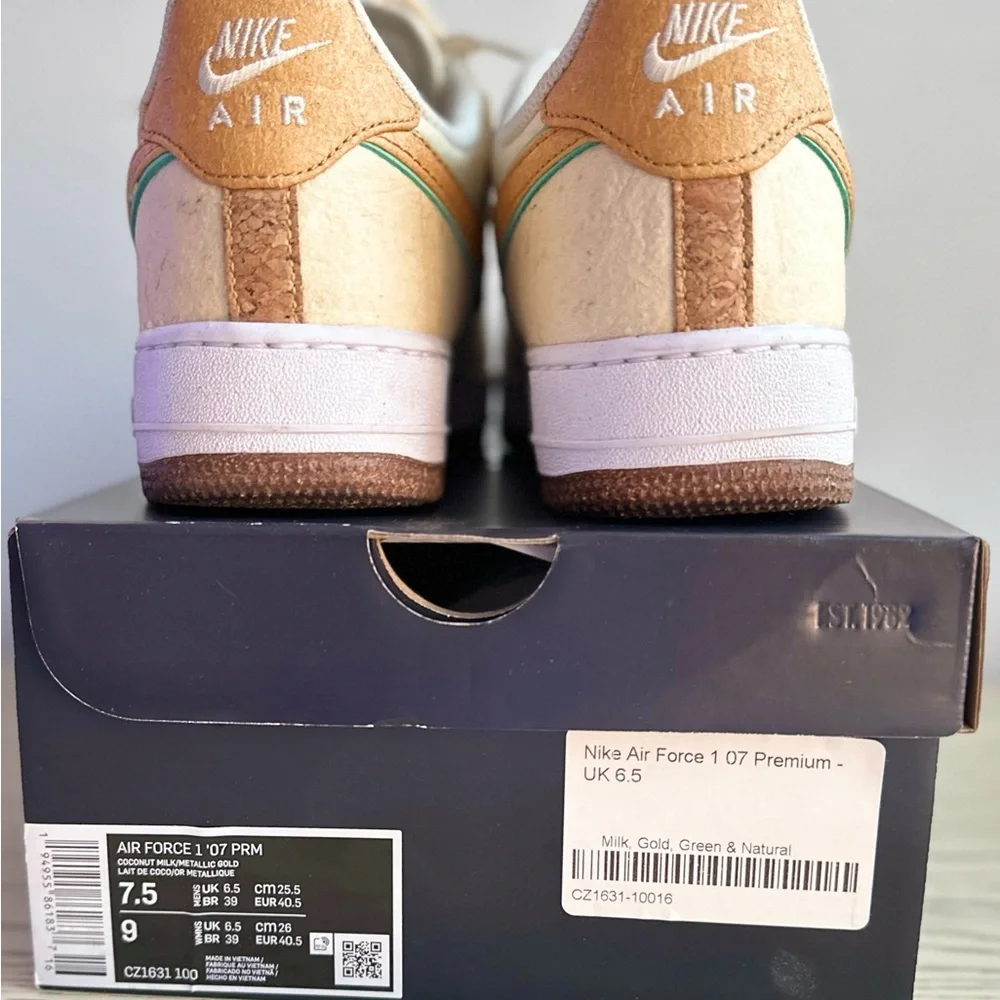 Nike Air Force 1 07 Premium - Picture 7 of 7